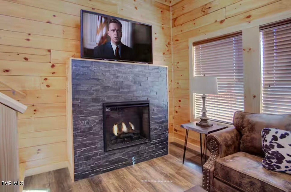 Photo #8: 817 String Run Way 