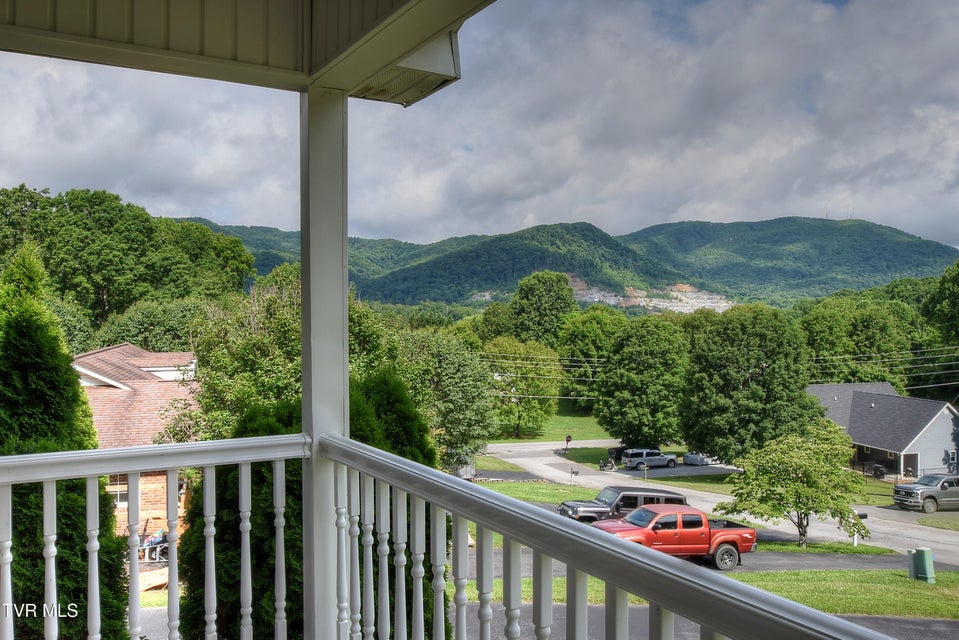 Photo #7: 102 Spring Hill Drive