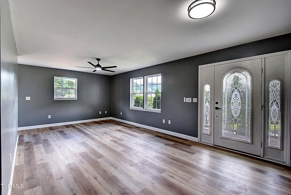 Photo #10: 102 Spring Hill Drive