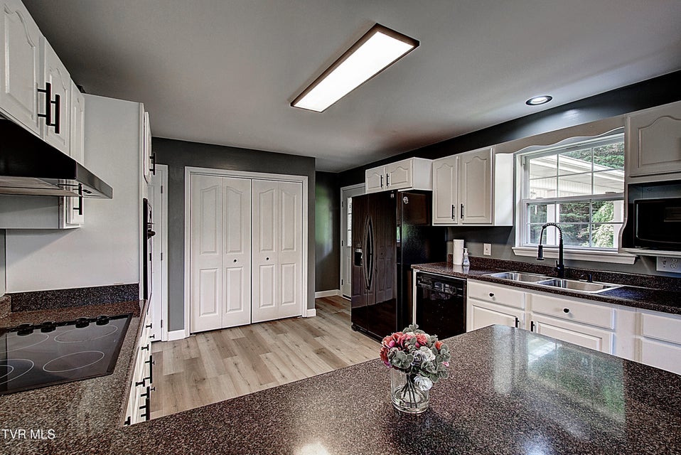 Photo #17: 102 Spring Hill Drive
