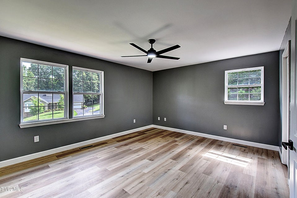 Photo #22: 102 Spring Hill Drive