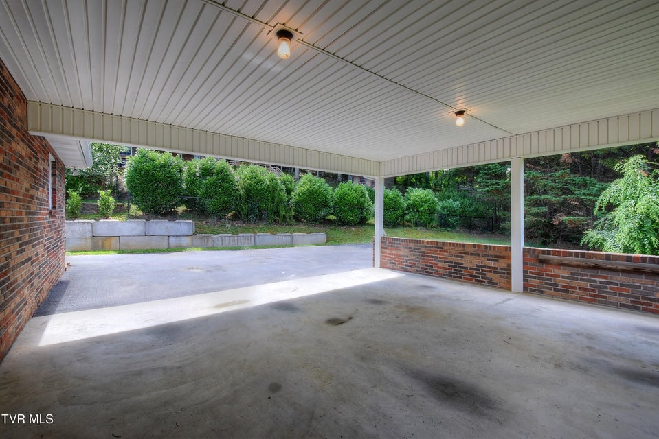 Photo #37: 102 Spring Hill Drive