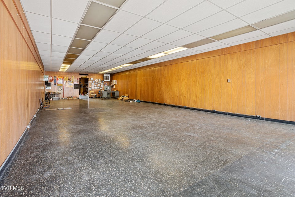 Photo #10: 718 State Street