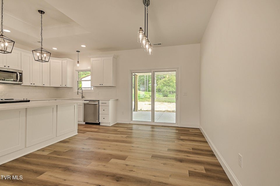 Photo #18: 104 Thomson Mdw Lane