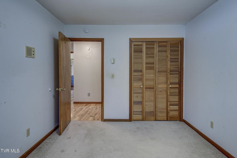 Photo #18: 216 Nelson Avenue