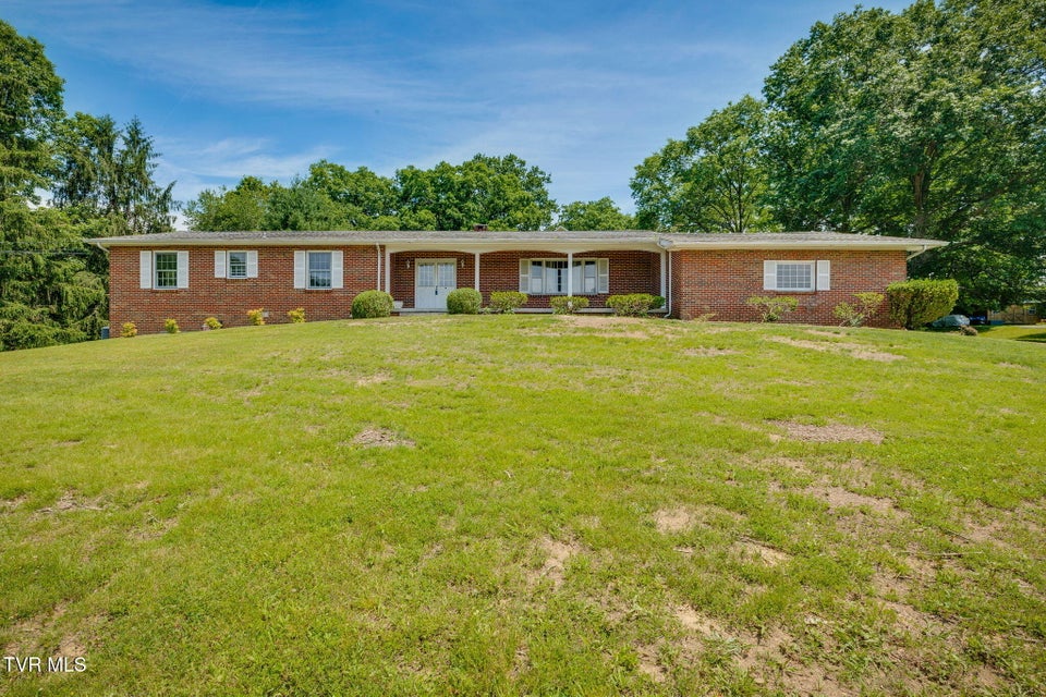 Photo #2: 204 Shady Brook Drive