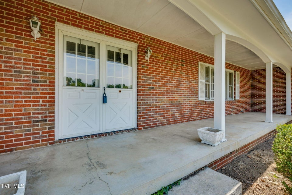 Photo #5: 204 Shady Brook Drive