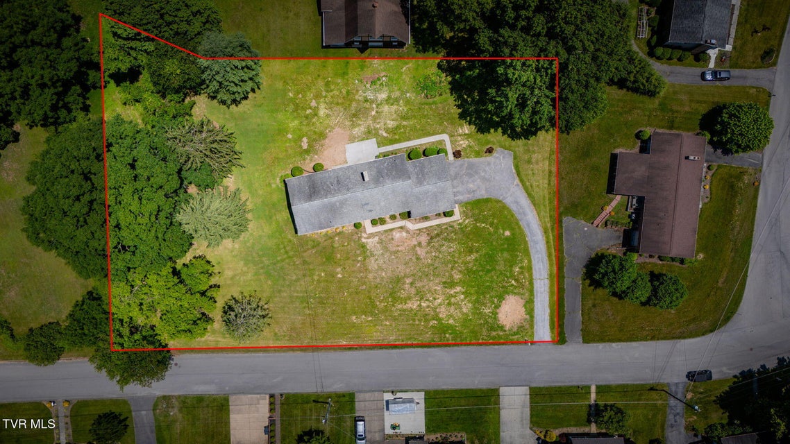 Photo #39: 204 Shady Brook Drive