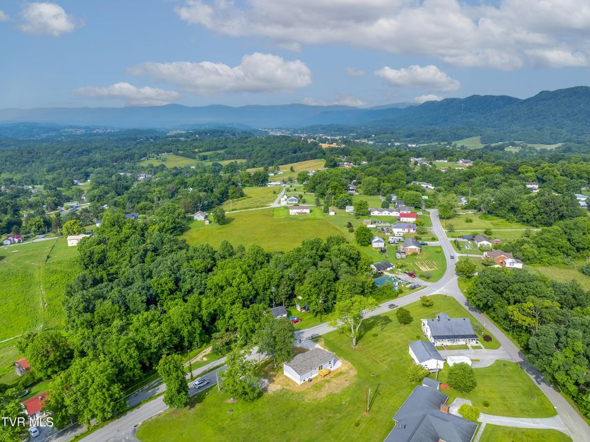 Photo #30: 1826 Loop Road