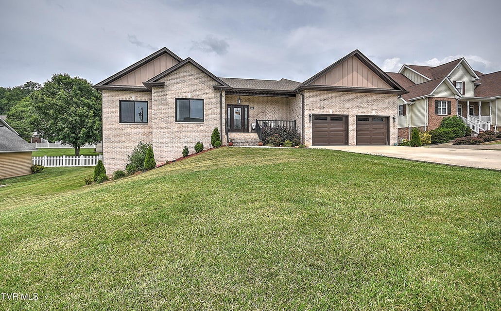 Photo #3: 55 Farmstead Lane
