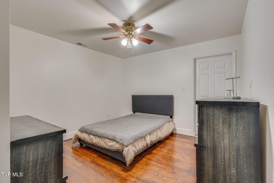 Photo #18: 3025 Shipley Street