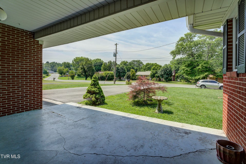 Photo #41: 216 Nelson Avenue