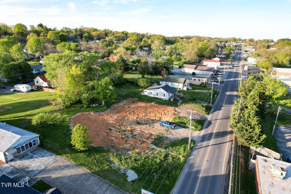Photo #9: 315 Bernard Avenue