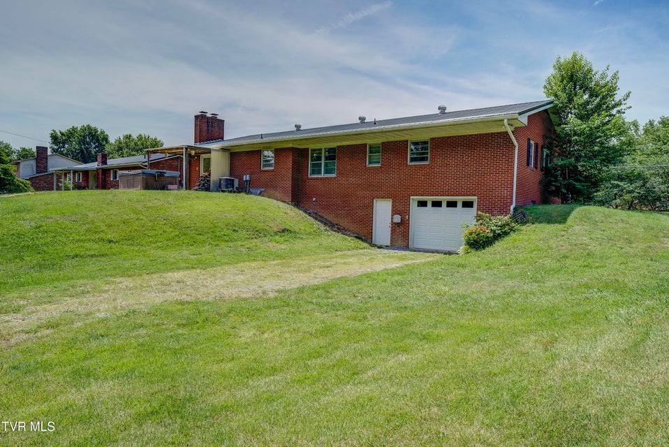 Photo #43: 216 Nelson Avenue