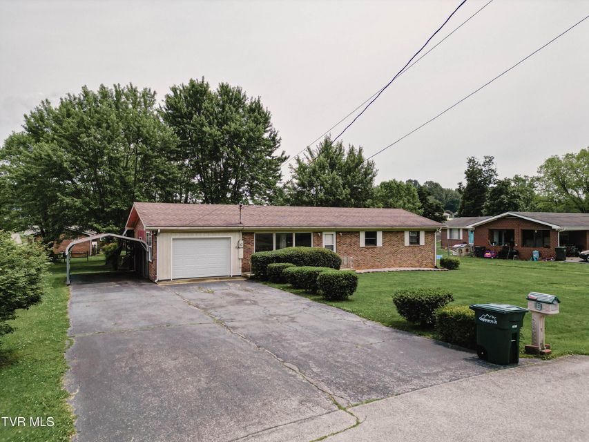 Photo #2: 110 Royce Street