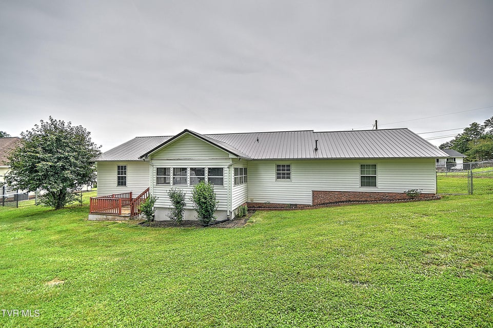 Photo #37: 152 Nicole Drive