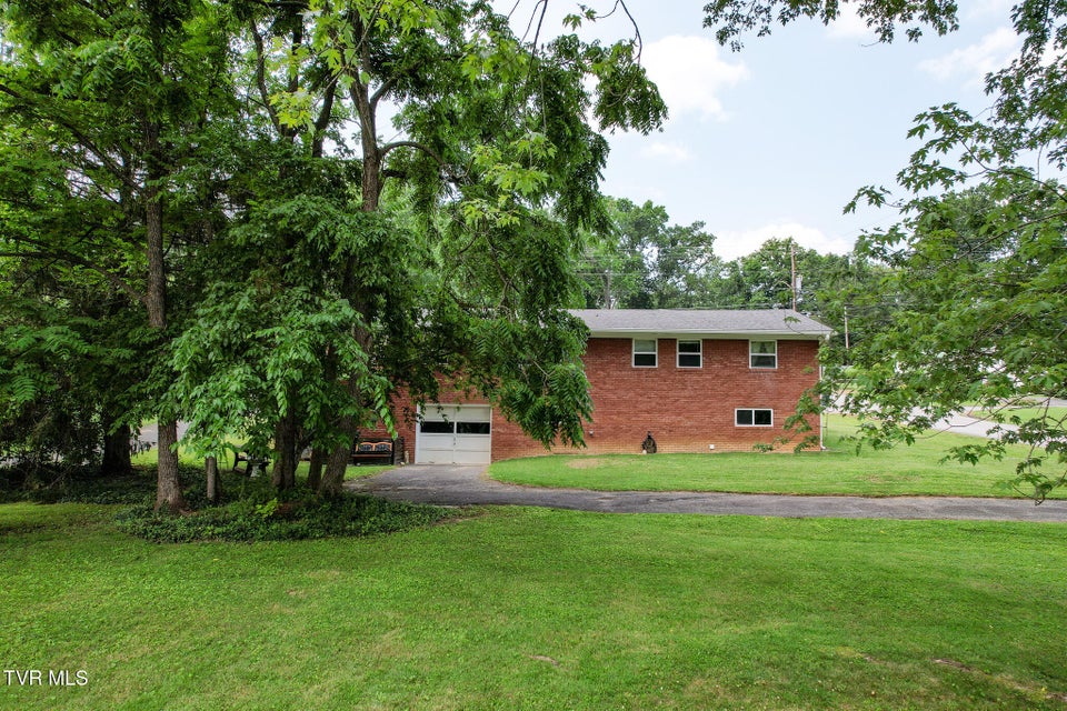 Photo #33: 1908 Old Tusculum Road