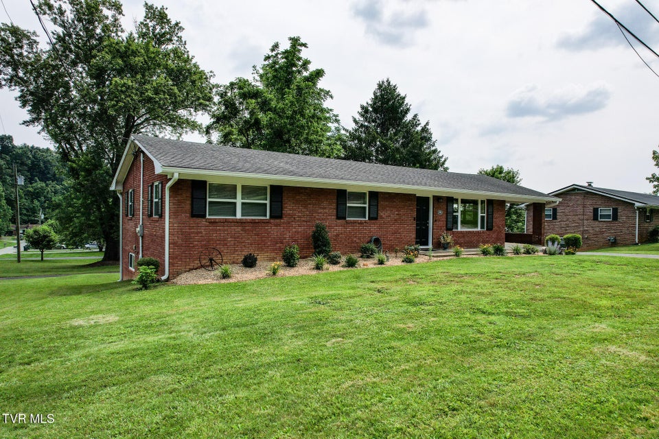 Photo #37: 1908 Old Tusculum Road