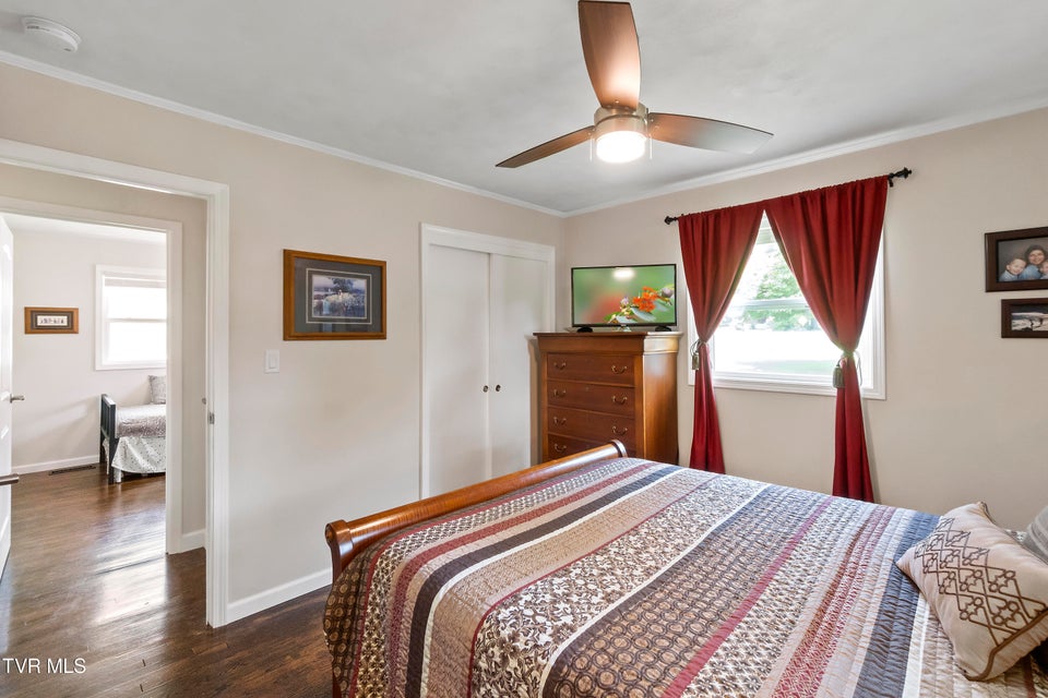 Photo #19: 1908 Old Tusculum Road