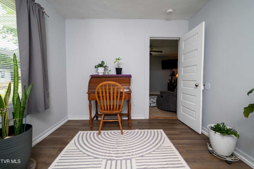 Photo #10: 1015 Montgomery Street