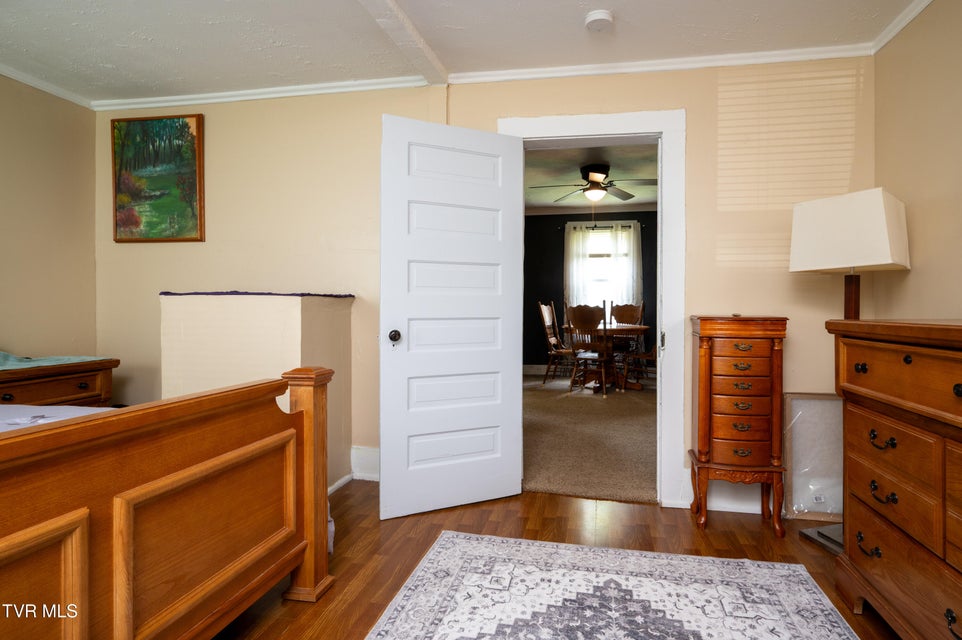 Photo #23: 1015 Montgomery Street
