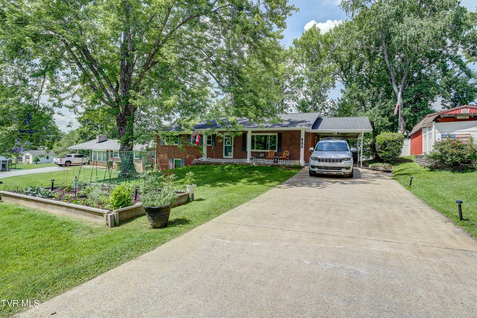 Photo #2: 175 Shenandoah Drive