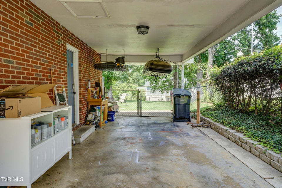 Photo #6: 175 Shenandoah Drive