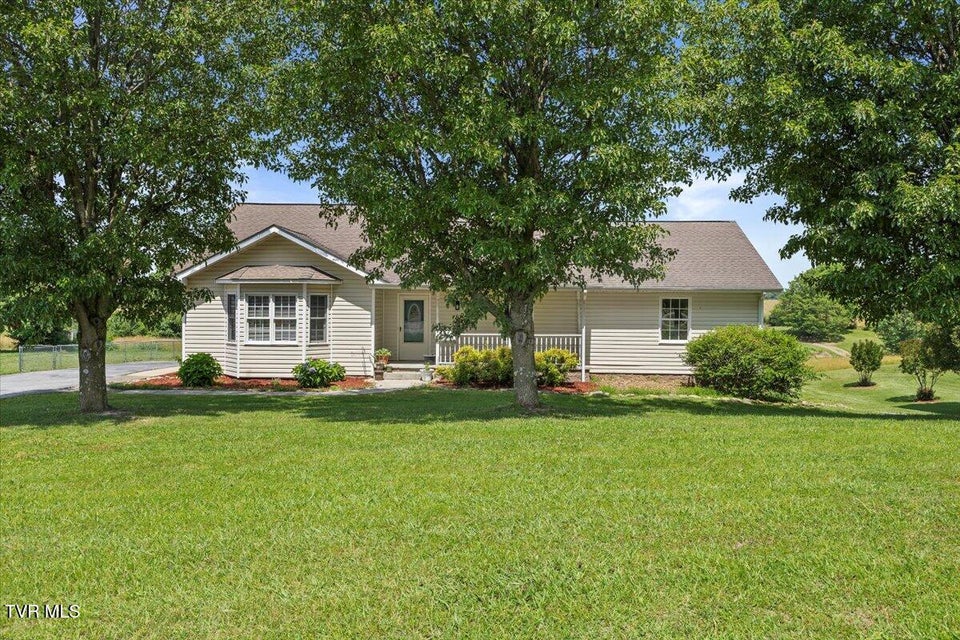 Photo #3: 292 Leesburg Road
