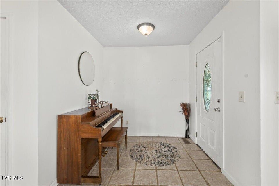 Photo #8: 292 Leesburg Road