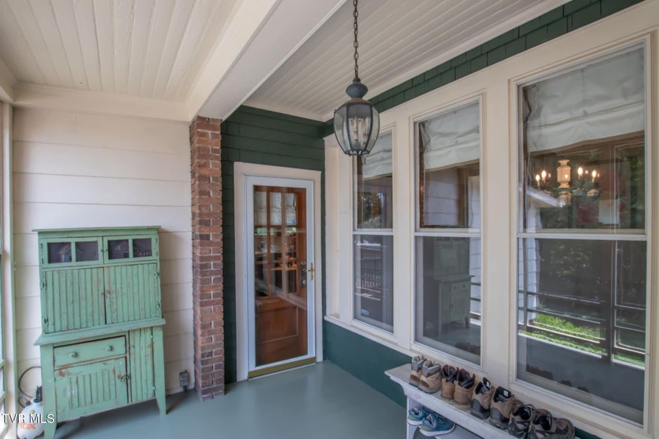 Photo #50: 940 Park St Street