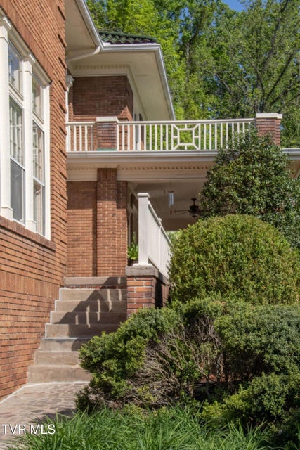 Photo #43: 940 Park St Street