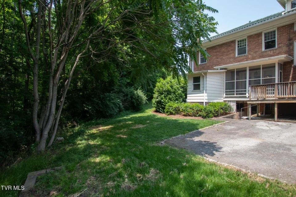 Photo #21: 940 Park St Street