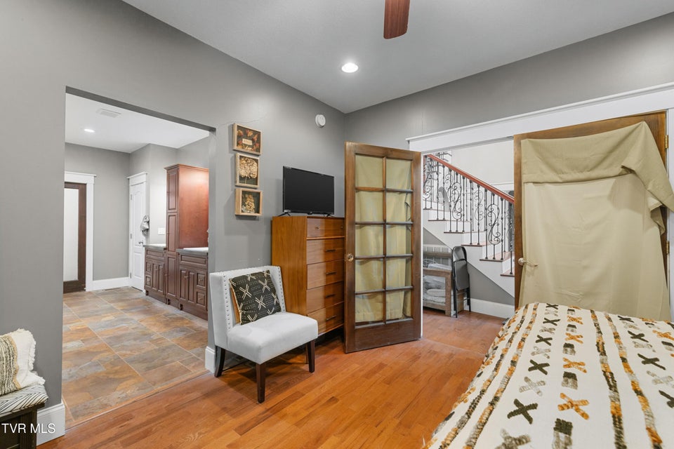 Photo #20: 512 Shea Court