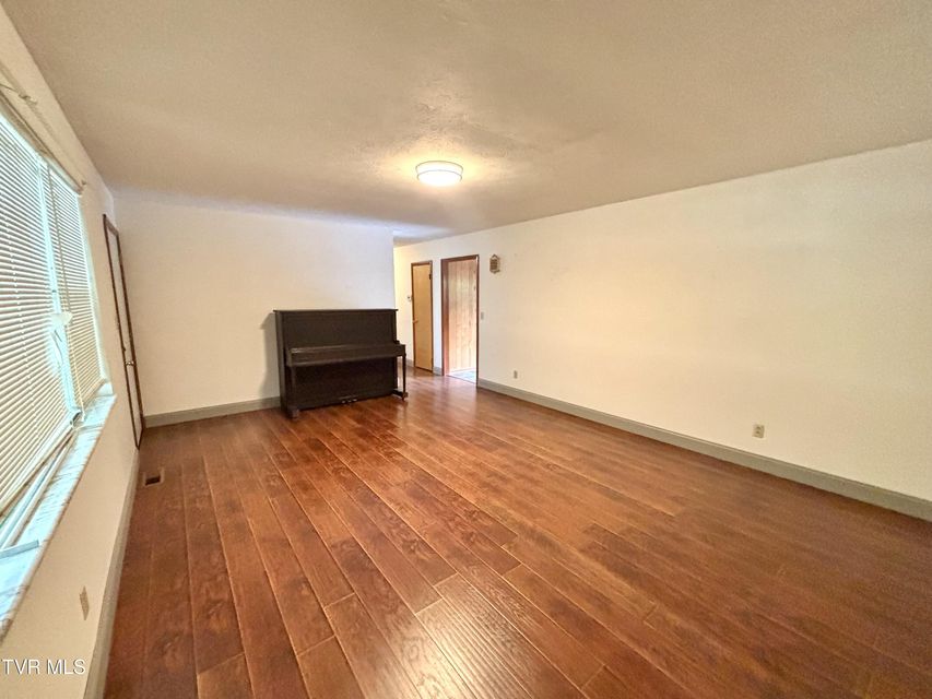 Photo #28: 6361 Dr Thomas Walker Road