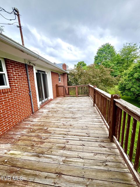 Photo #34: 6361 Dr Thomas Walker Road