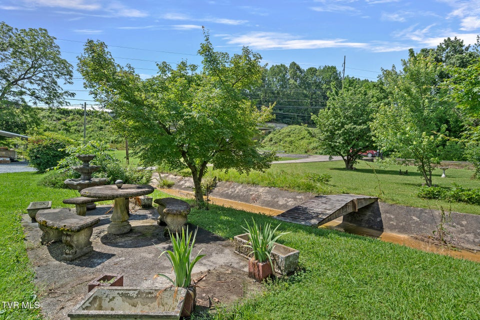 Photo #25: 224 Baileyton Road