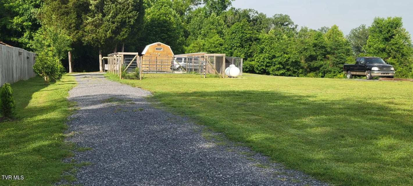 Photo #31: 1615 Christian Bend Road