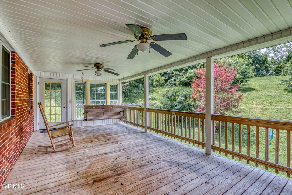 Photo #2: 825 Cumberland Street
