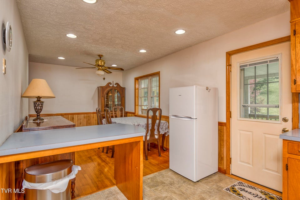Photo #10: 825 Cumberland Street
