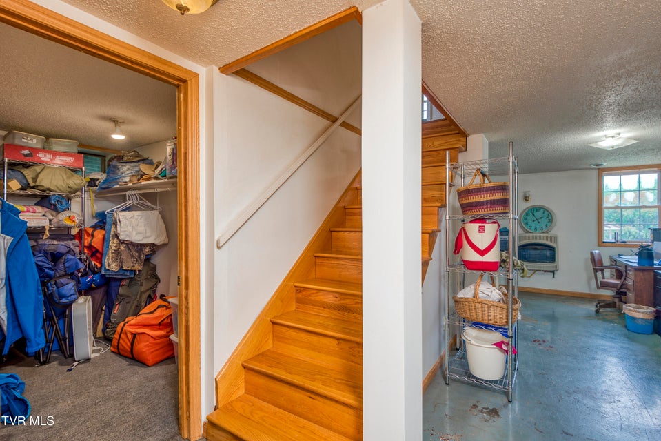 Photo #13: 825 Cumberland Street