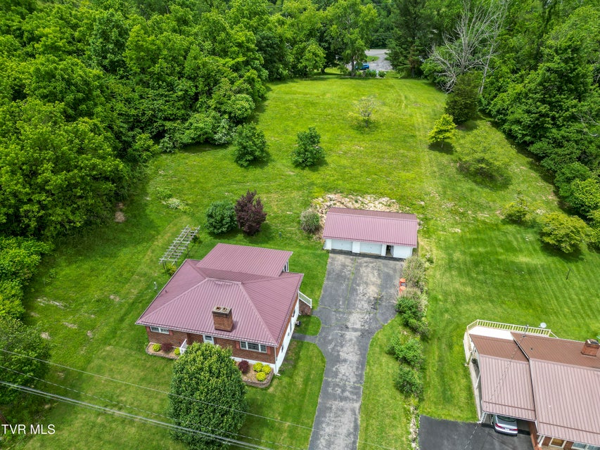 Photo #21: 825 Cumberland Street