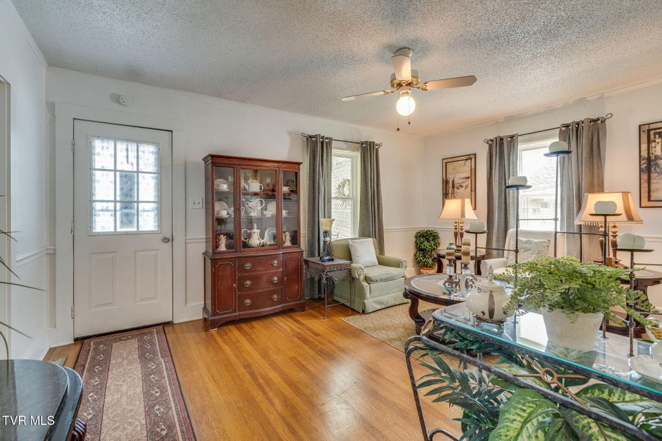 Photo #4: 1634 Highland Street