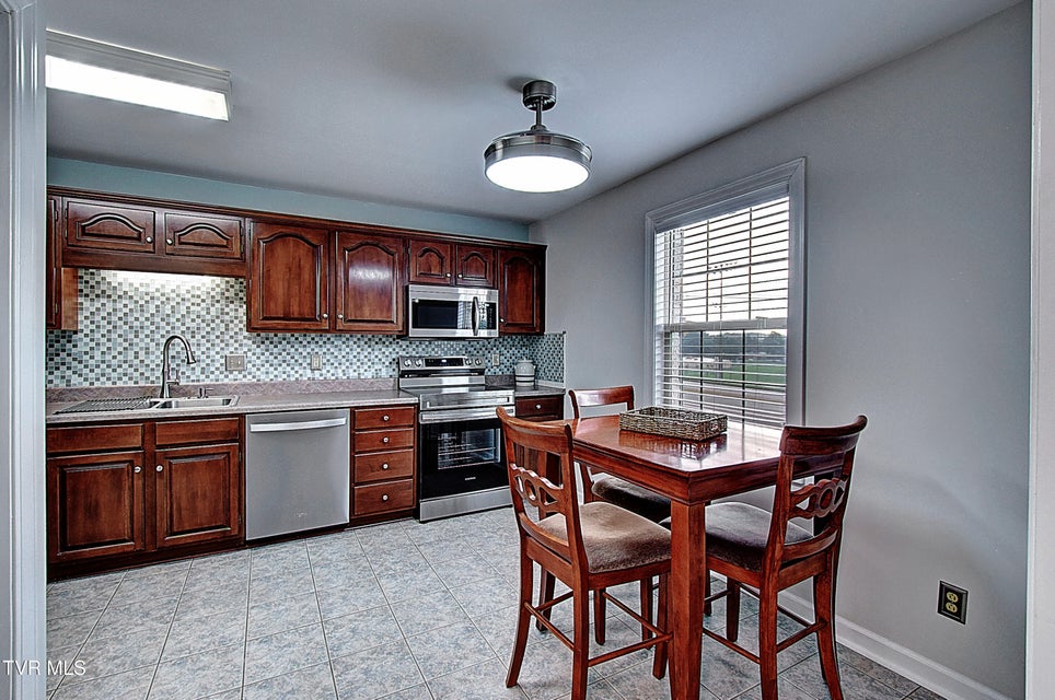 Photo #18: 820 Liberty Bell Boulevard