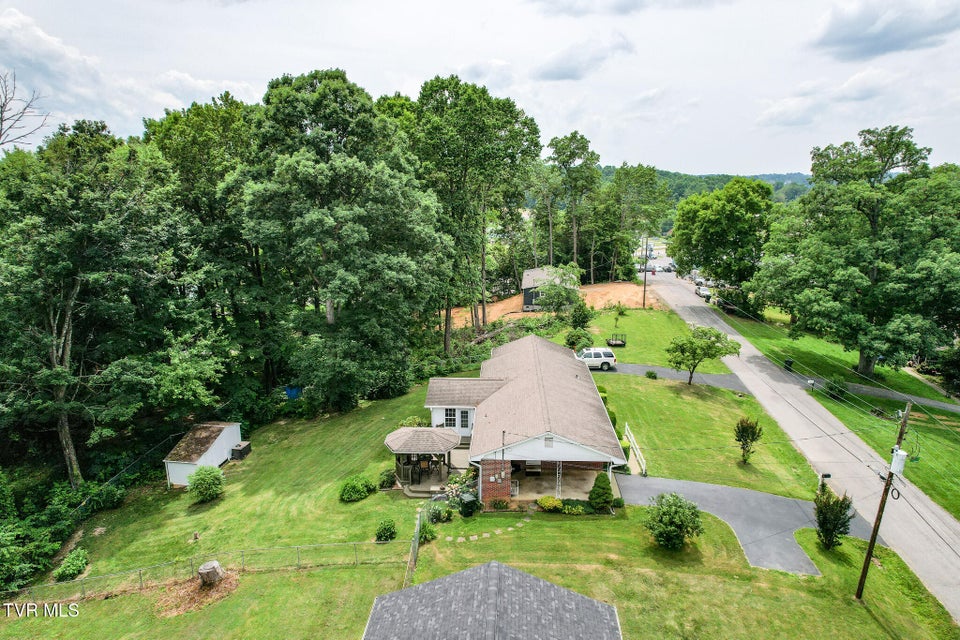 Photo #27: 126 Poplar Hill Drive