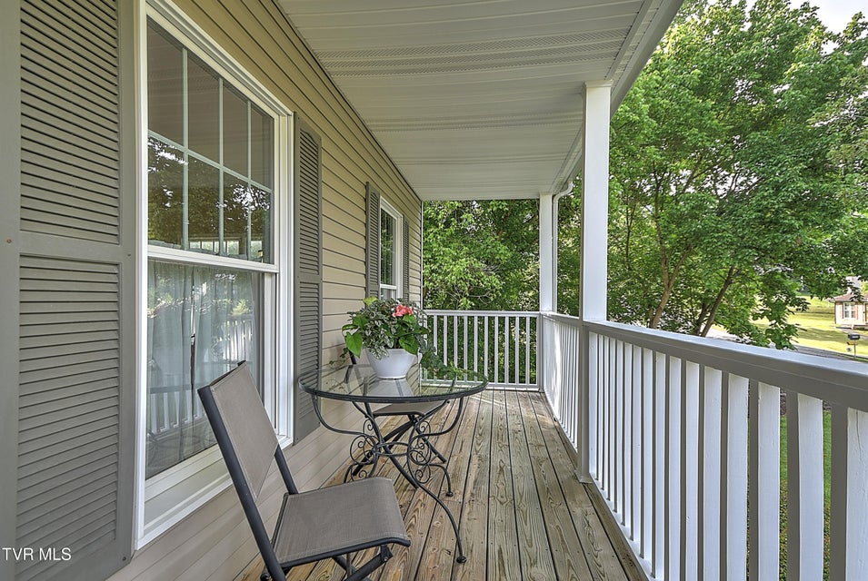 Photo #6: 4619 Merrywood Avenue
