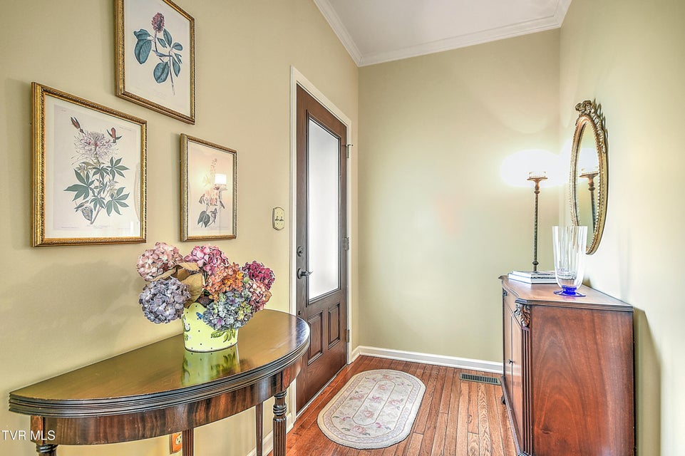 Photo #8: 4619 Merrywood Avenue