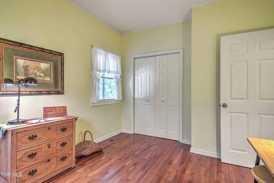 Photo #23: 4619 Merrywood Avenue