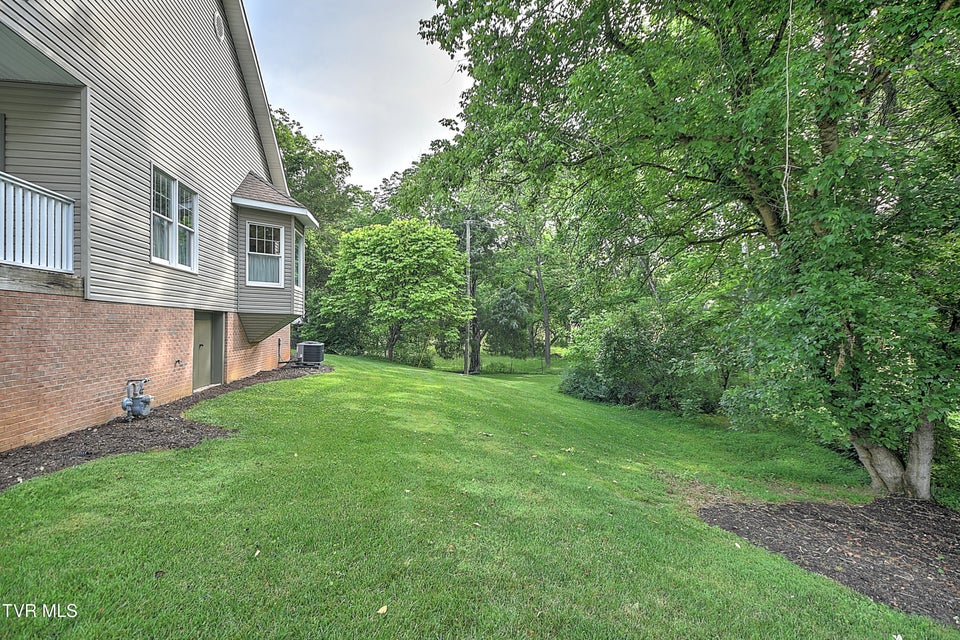 Photo #51: 4619 Merrywood Avenue