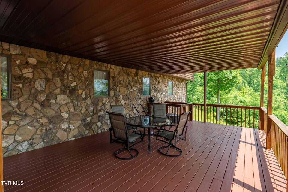 Photo #13: 196 Hiddenwood Drive
