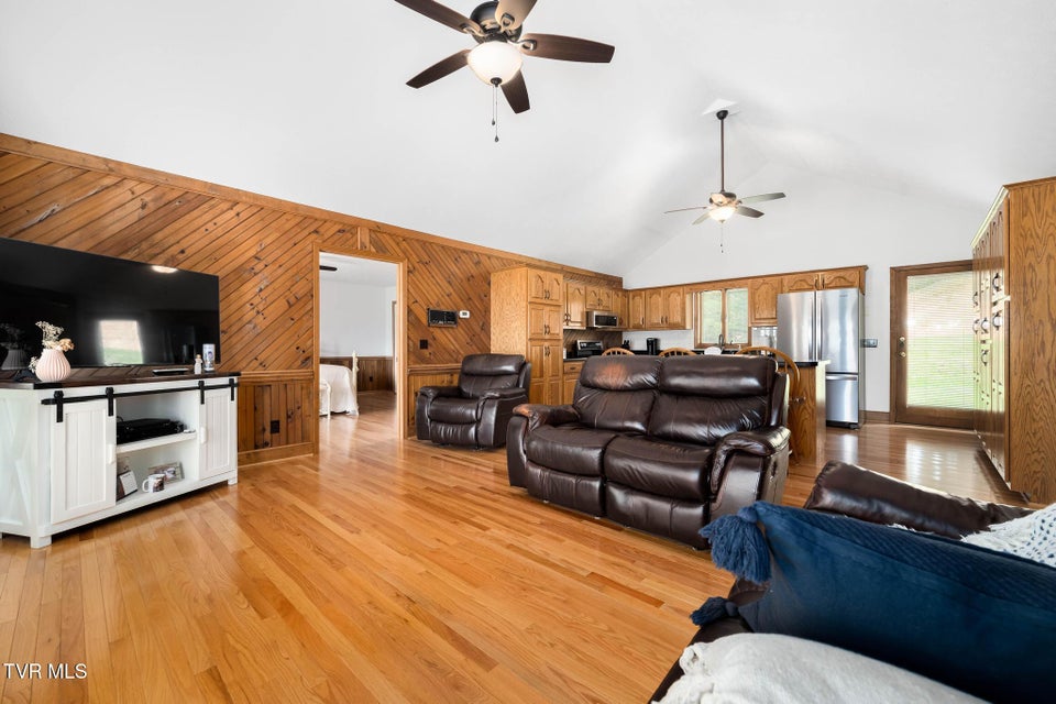 Photo #24: 196 Hiddenwood Drive
